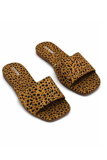 Queens β Cheetah Print Square Toe Sandal Slides for Women